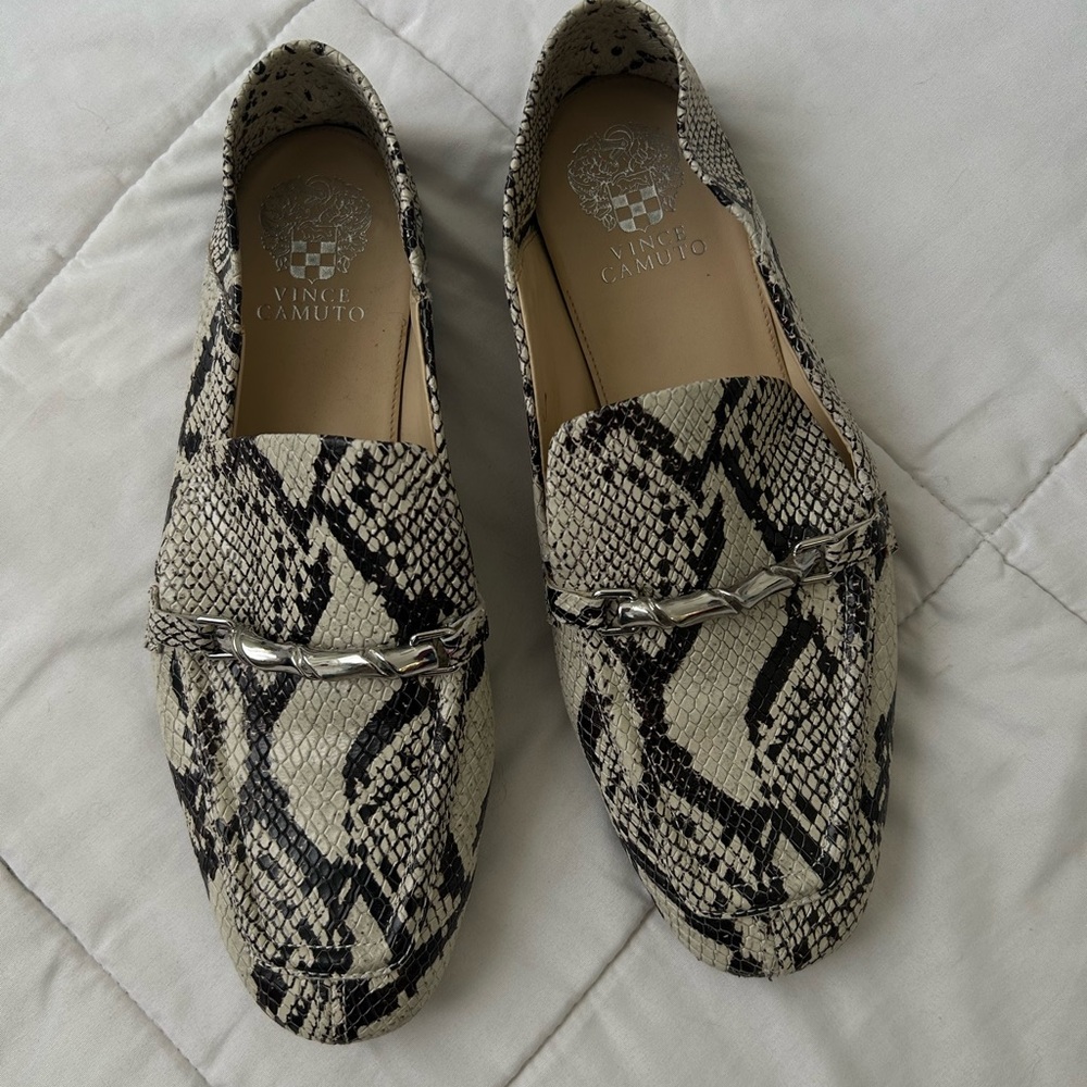 Vince Camuto Women's Snake-Print Loafers in Black and Cream